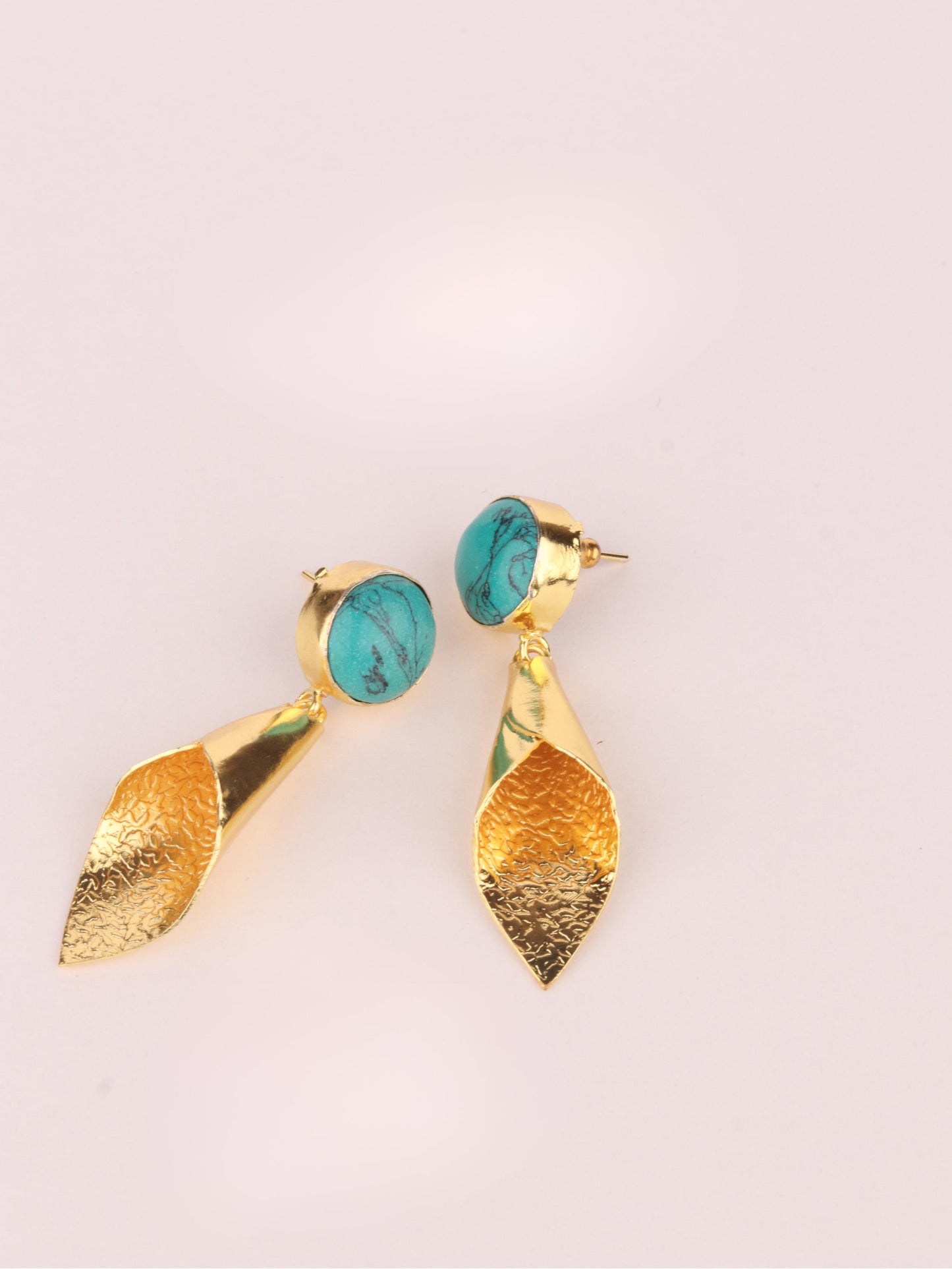 Arlet conical Earring