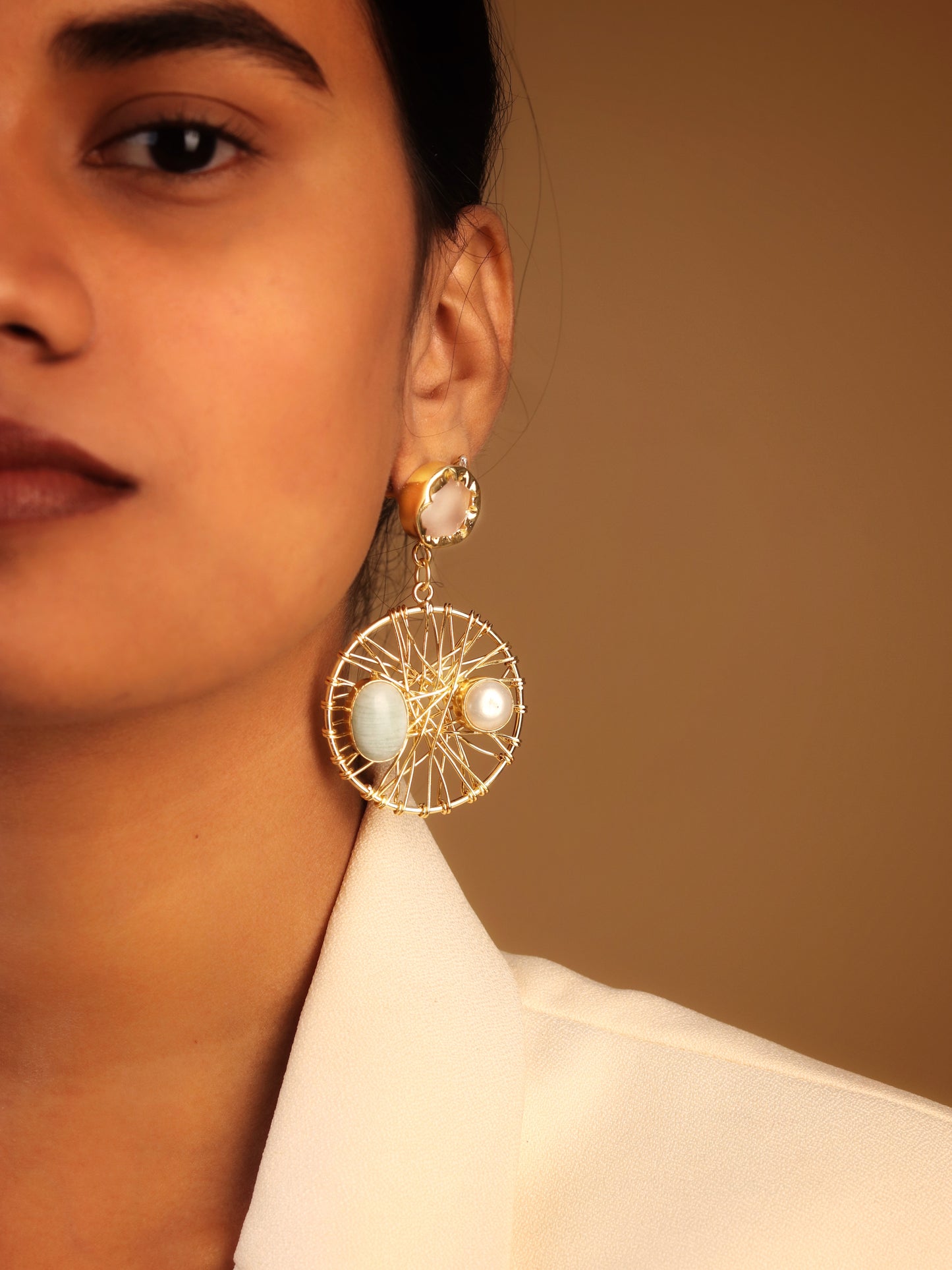 Lyra Pearl Earring