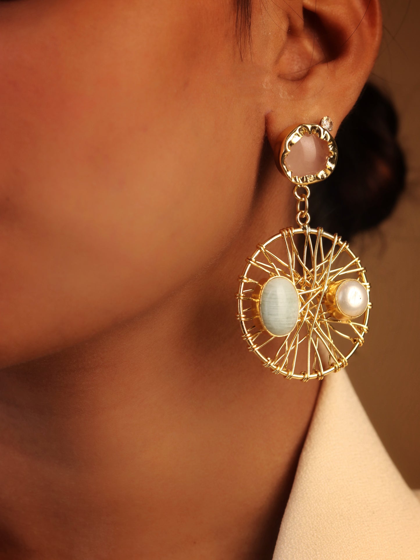 Lyra Pearl Earring