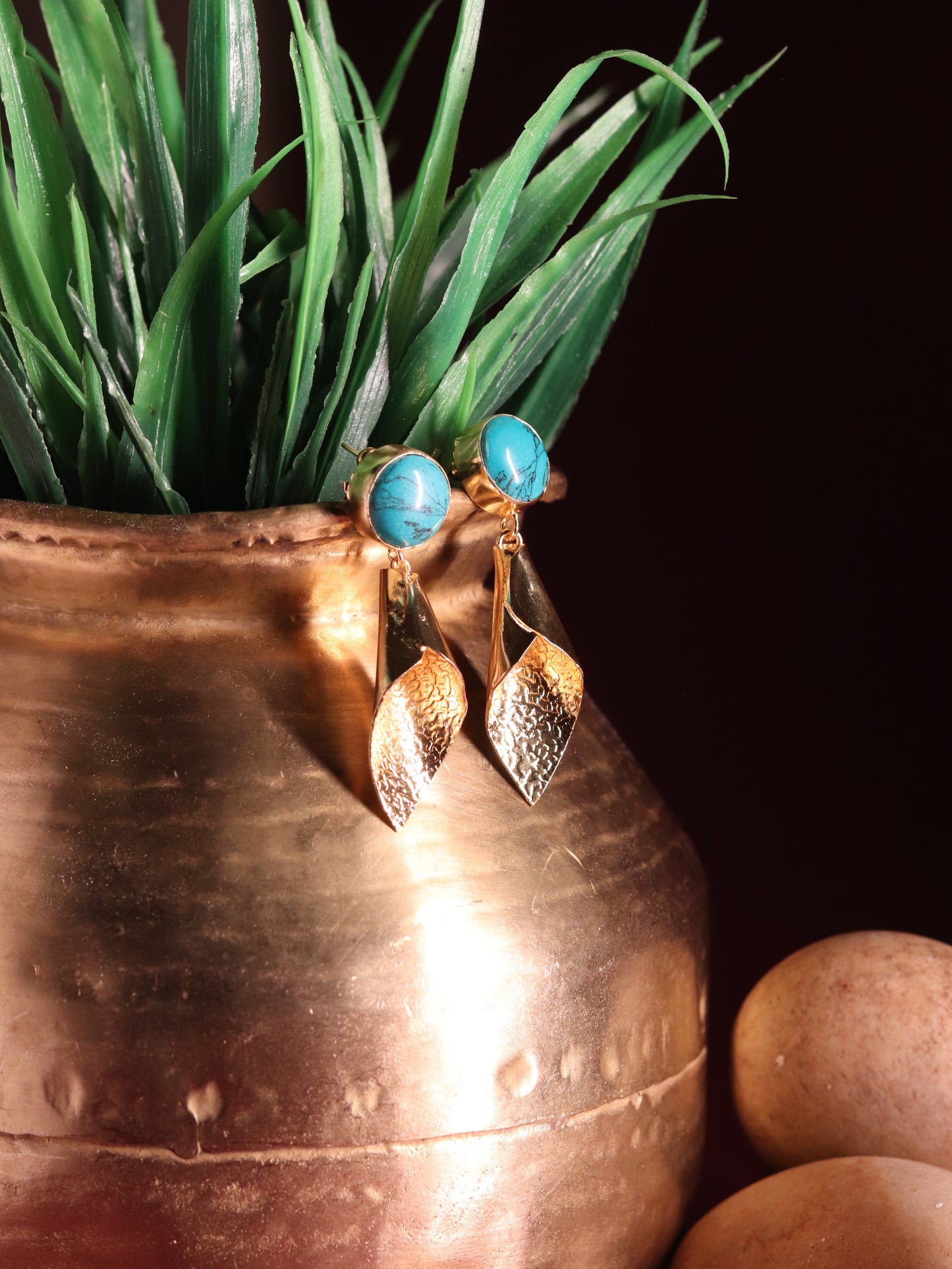 Arlet conical Earring